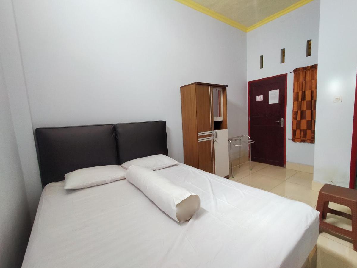 Inawa Syariah 2* Malang